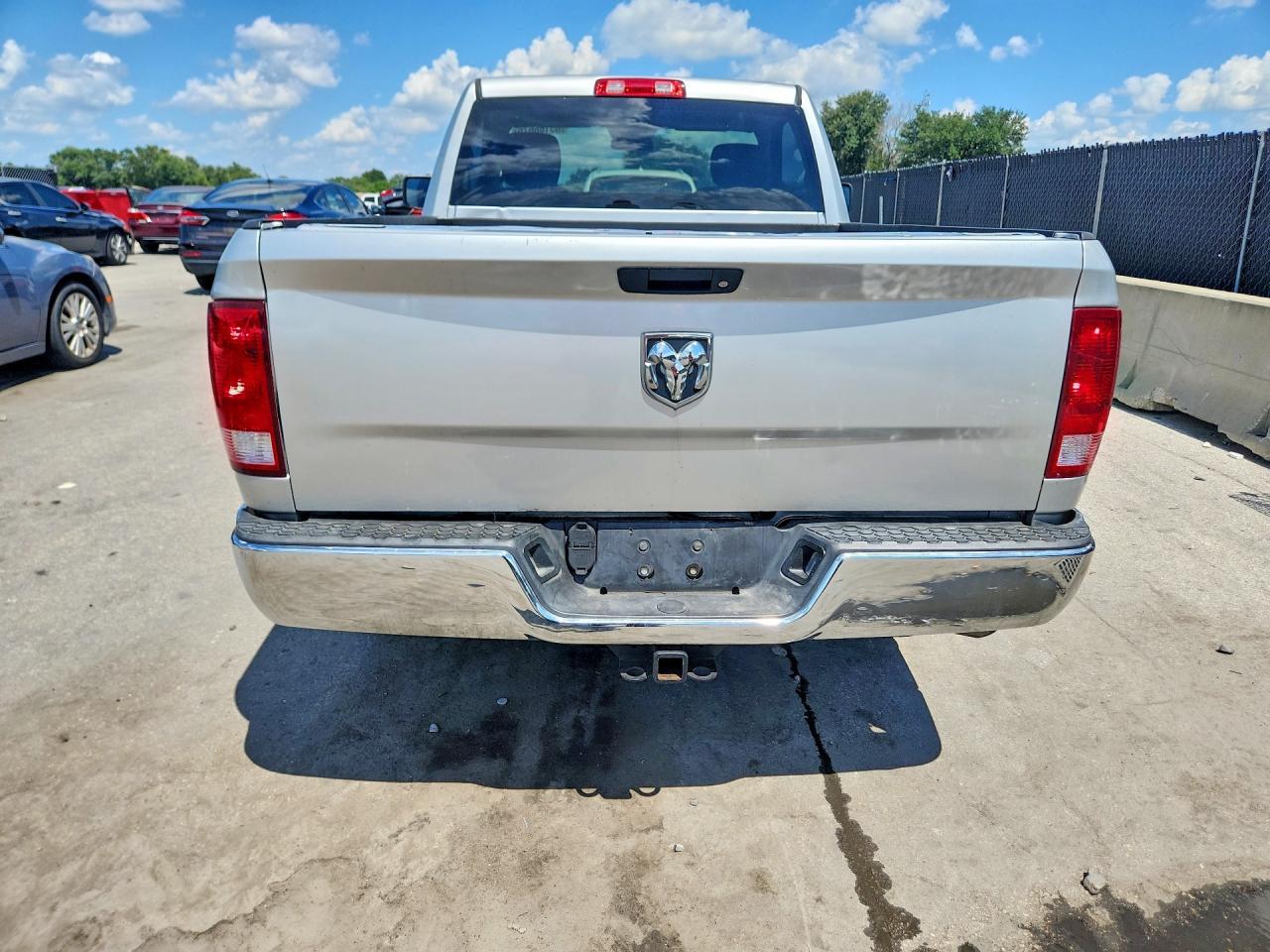 2015 Ram 1500 St - zdjęcie 6