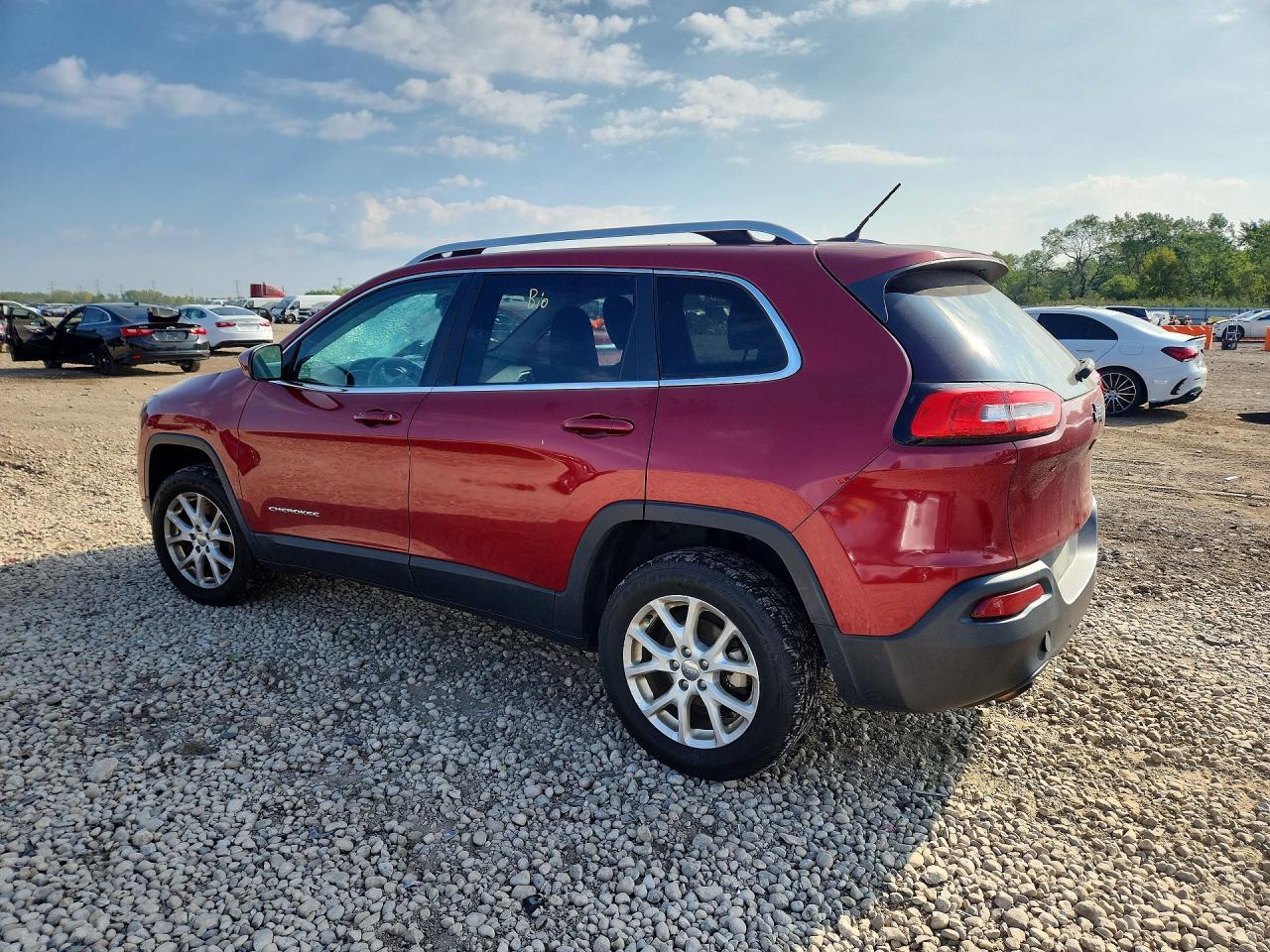 2015 Jeep Cherokee Latitude - zdjęcie 2