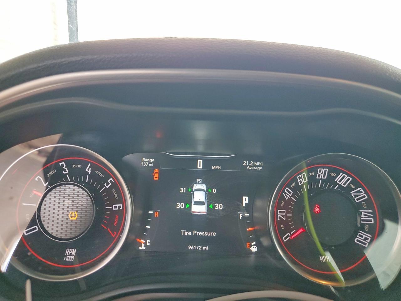 2022 Dodge Challenger Sxt - zdjęcie 9