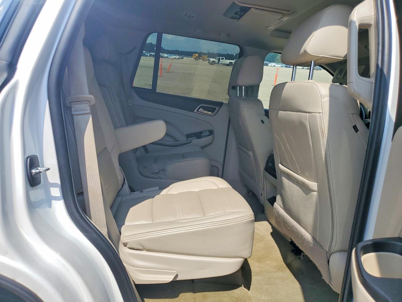 2019 GMC Yukon Denali - zdjęcie 11