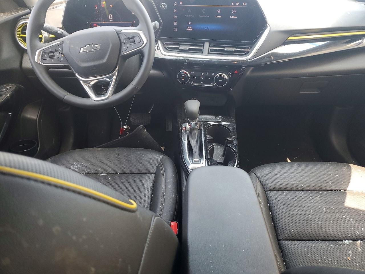 2025 Chevrolet Trax Activ - zdjęcie 8