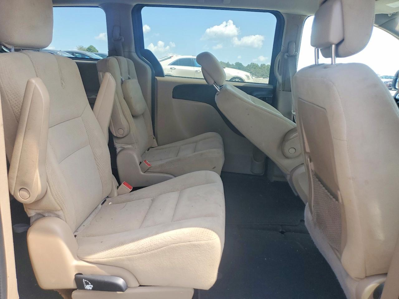 2016 Dodge Grand Caravan Se - zdjęcie 11