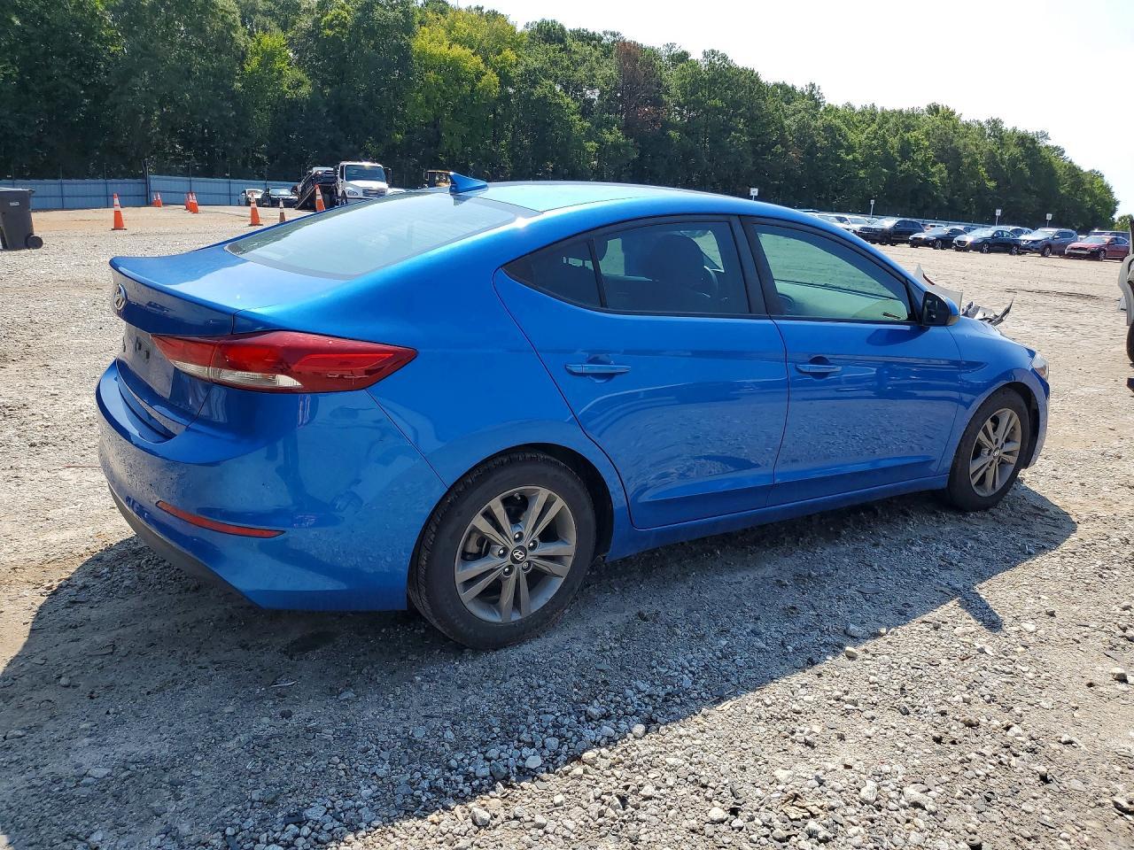 2018 Hyundai Elantra Sel - zdjęcie 3