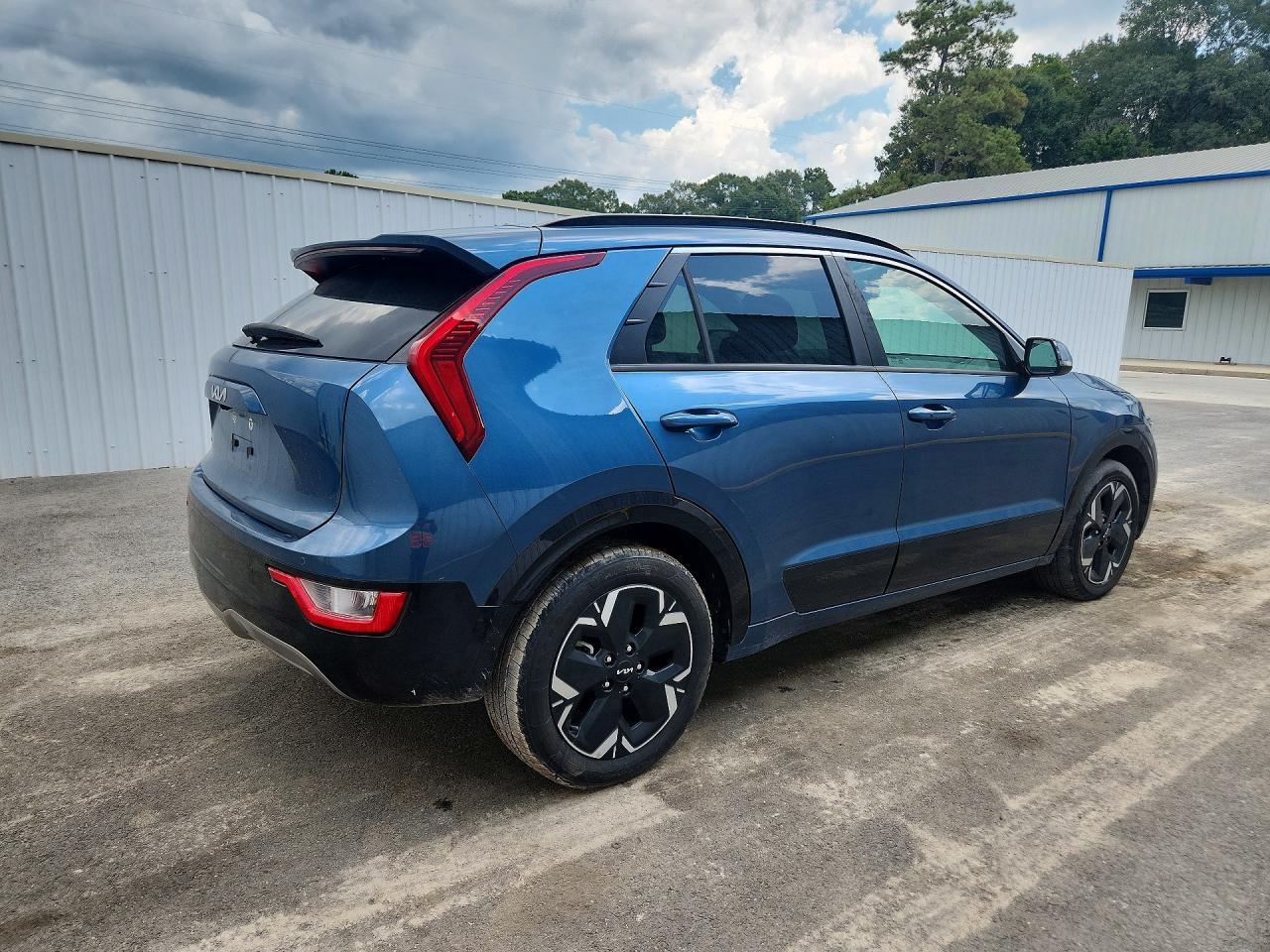 2023 Kia Niro Wind - zdjęcie 3