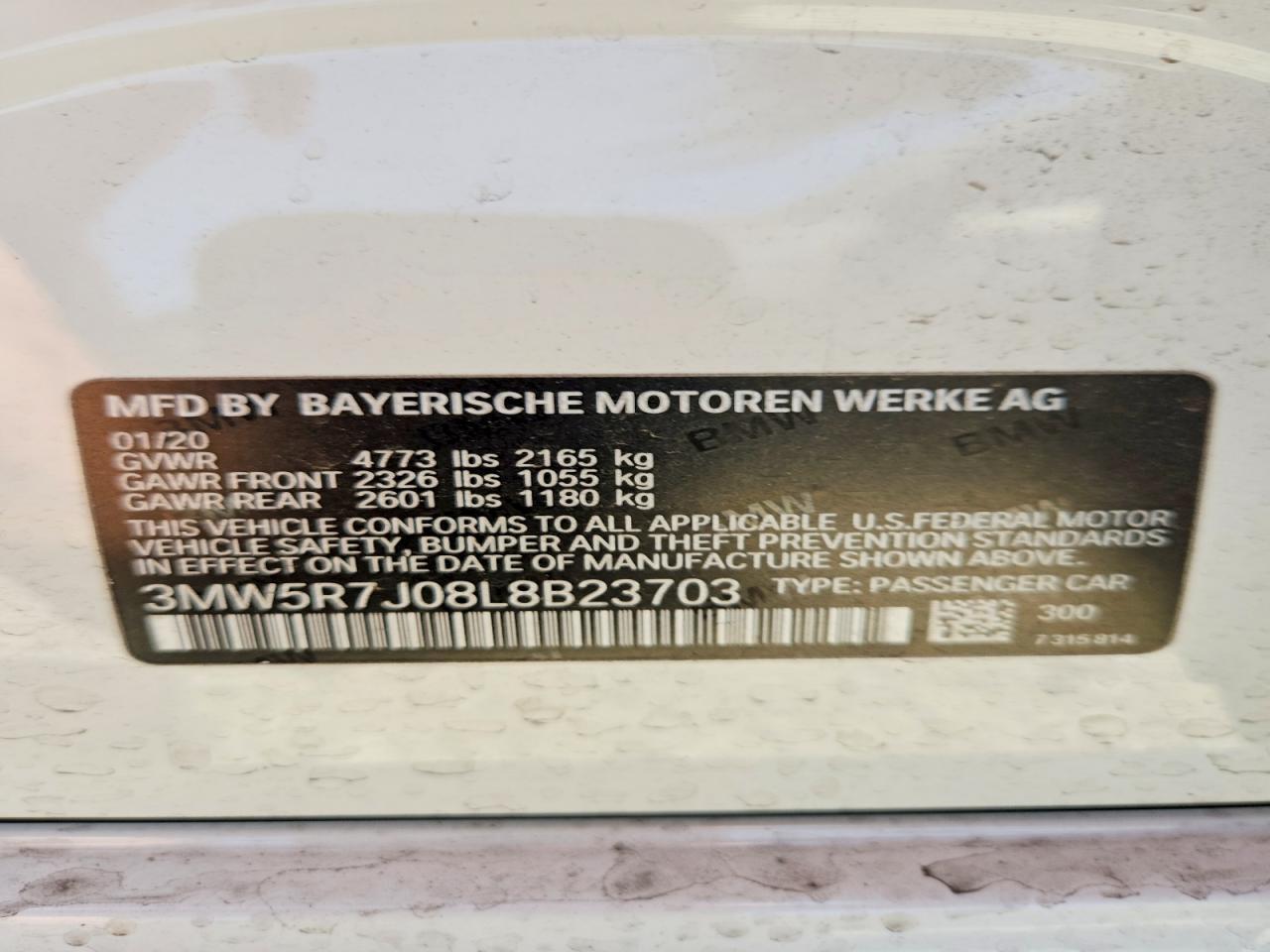 2020 BMW Seria 3 330i - zdjęcie 12