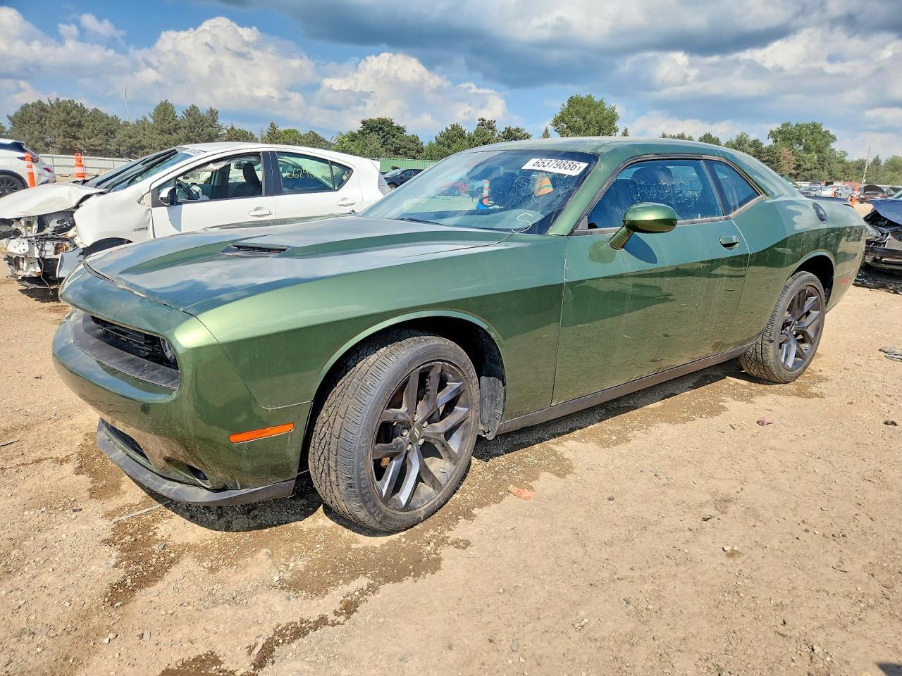 2022 Dodge Challenger Sxt - zdjęcie główne
