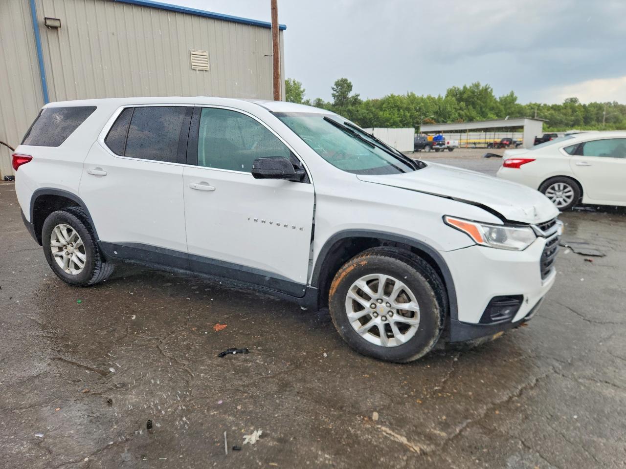 2018 Chevrolet Traverse Ls - zdjęcie 4