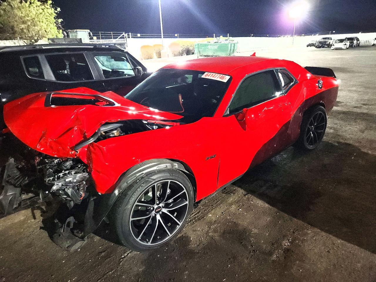 2016 Dodge Challenger R/T Scat Pack - zdjęcie główne