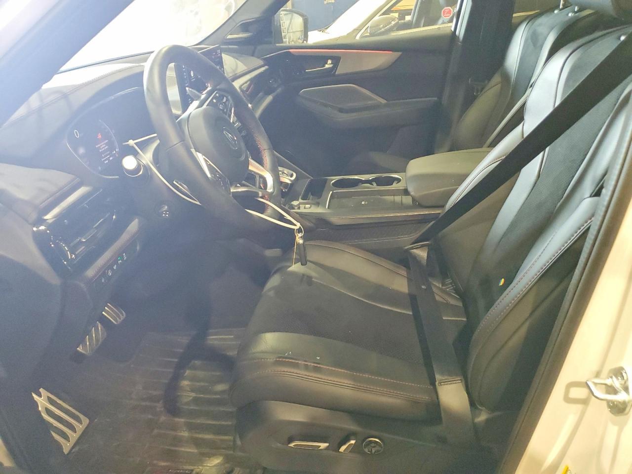 2027 Acura 1.6 El - zdjęcie 7