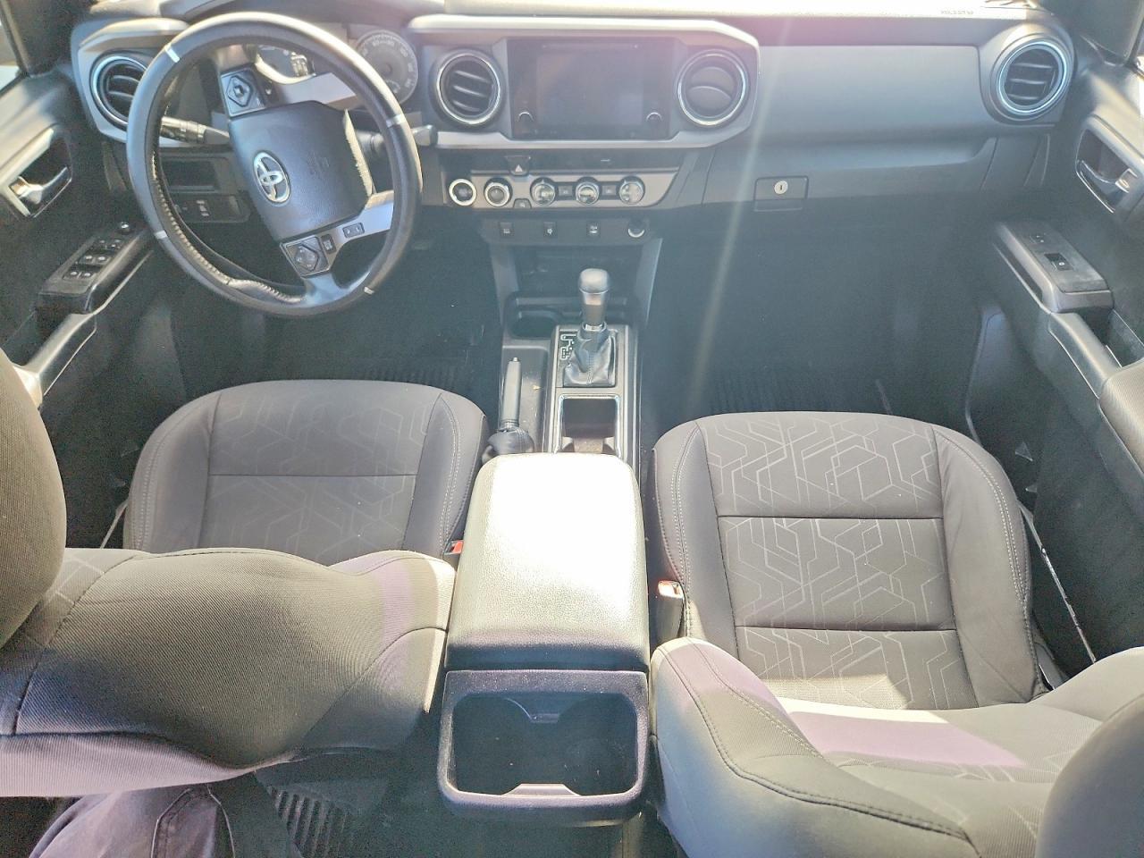 2016 Toyota Tacoma Sr V6 - zdjęcie 8
