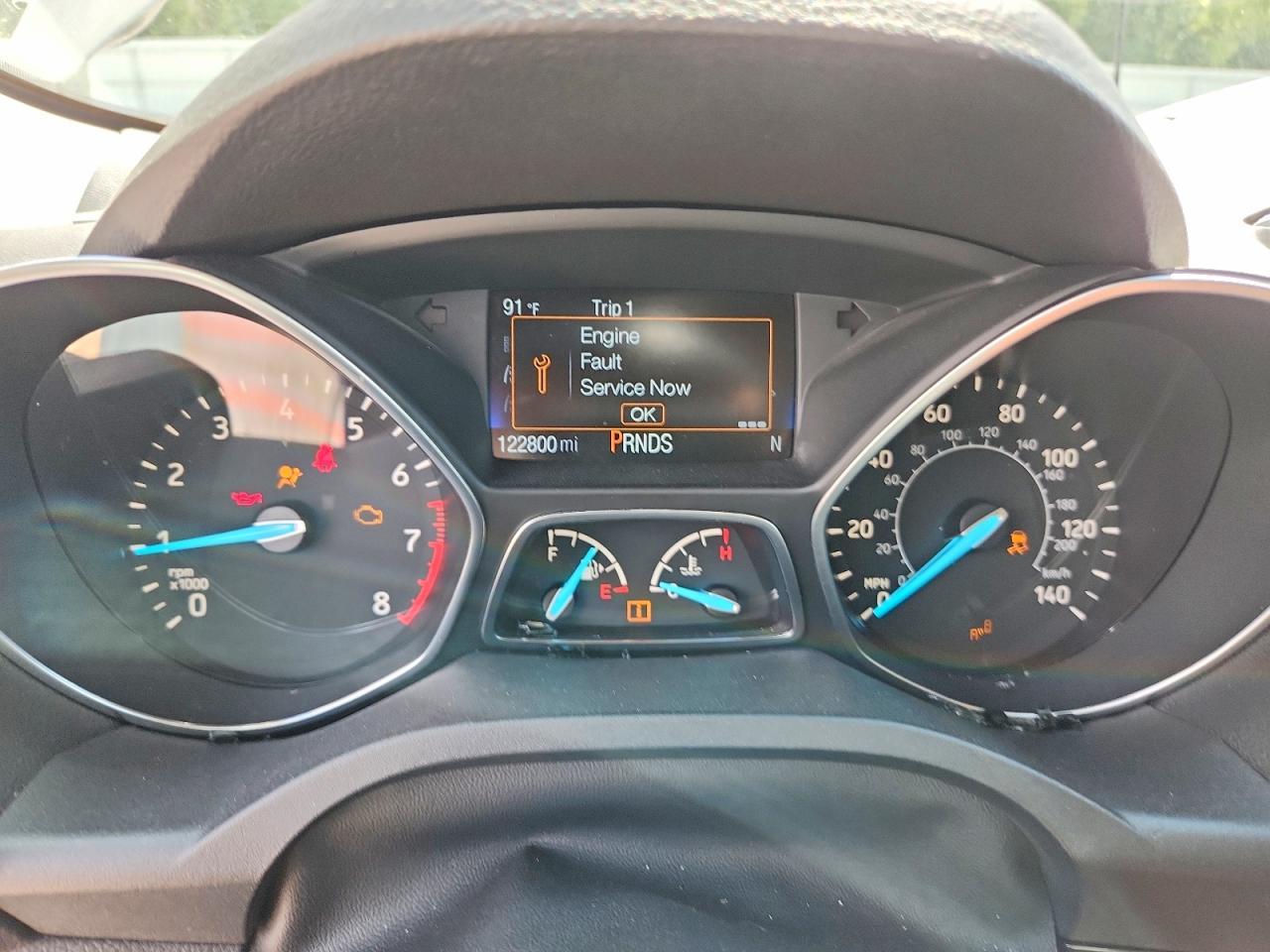 2017 Ford Escape Titanium - zdjęcie 9