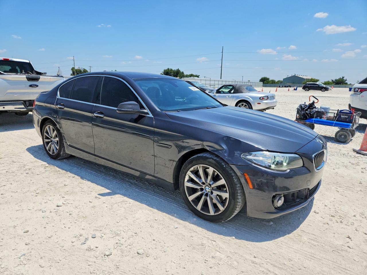 2016 BMW Seria 5 535i - zdjęcie 4