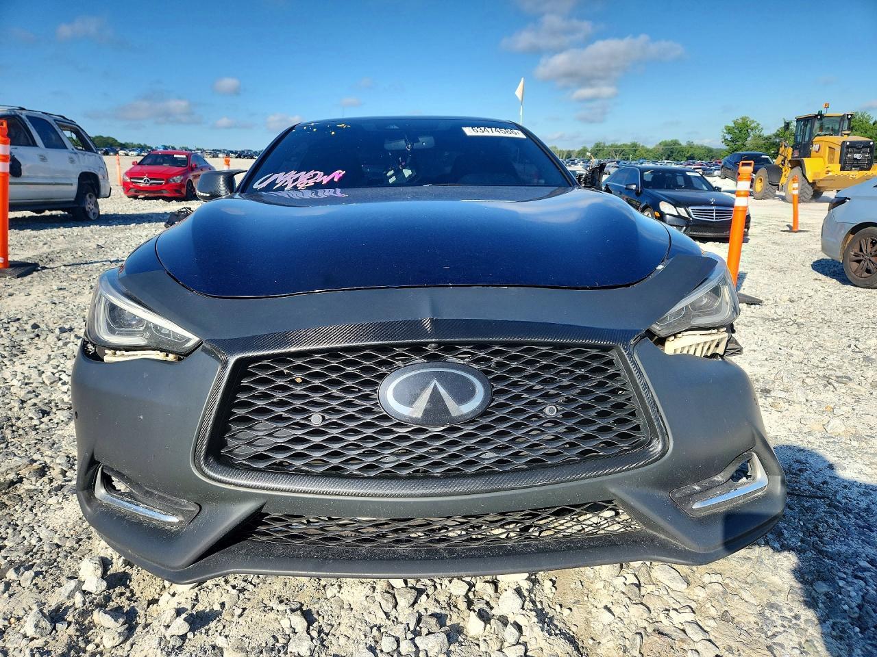 2021 Infiniti Q60 Luxe - zdjęcie 5