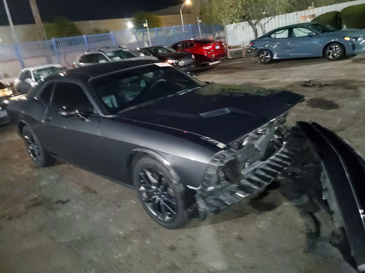 2023 Dodge Challenger Sxt - zdjęcie 4