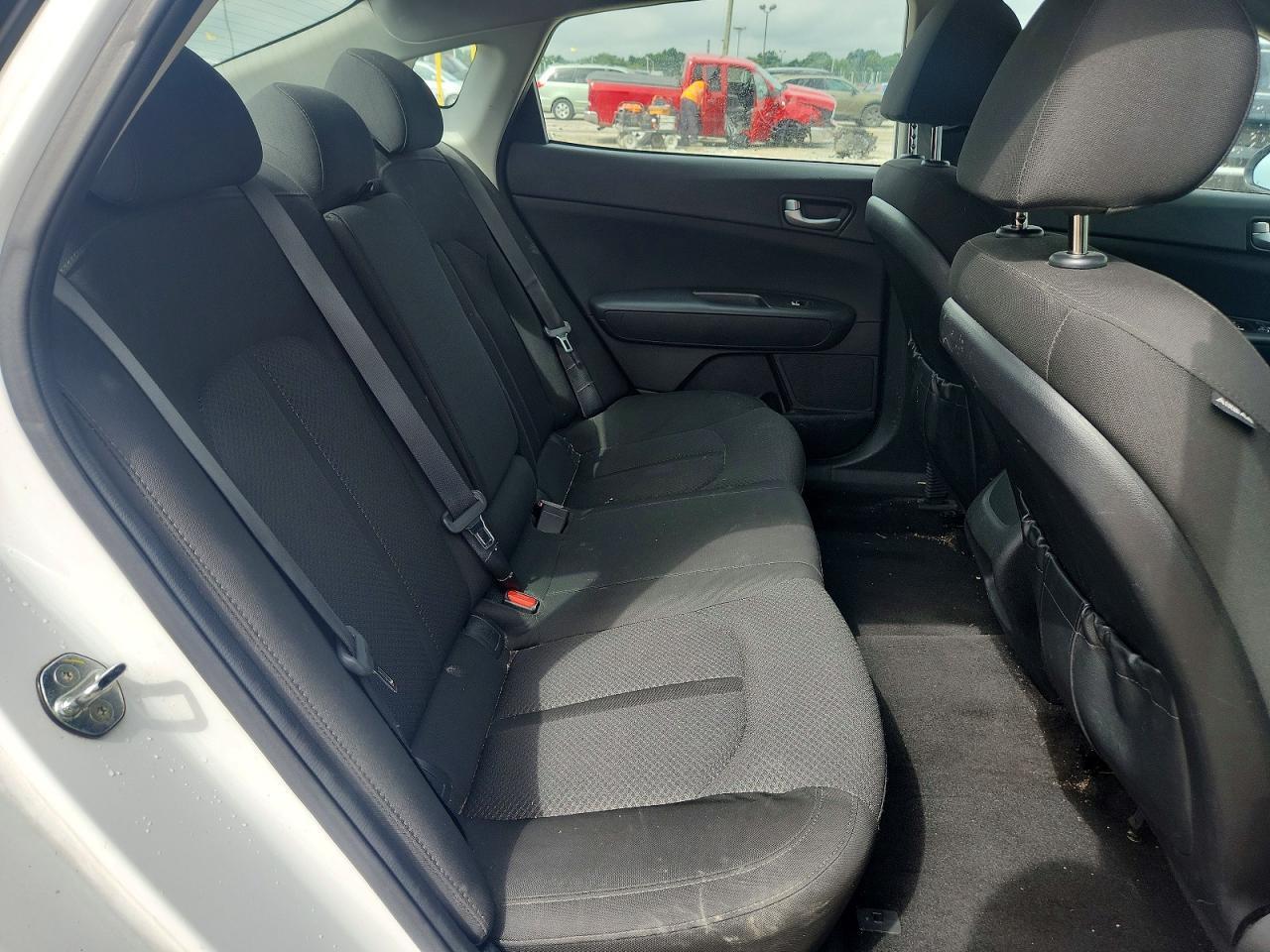 2018 Kia Optima Lx - zdjęcie 10