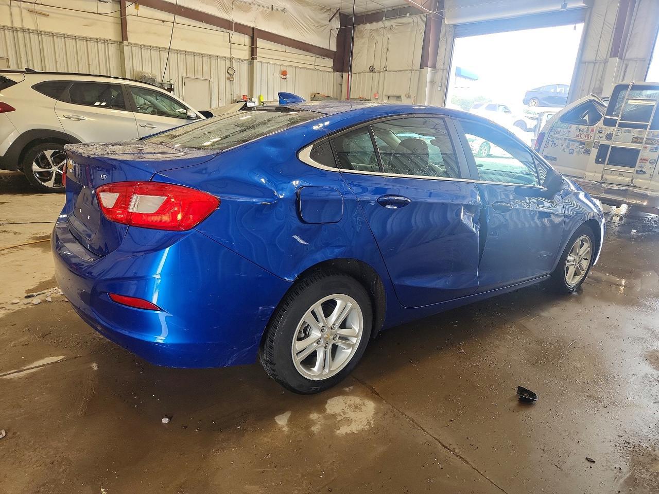 2016 Chevrolet Cruze Lt - zdjęcie 3