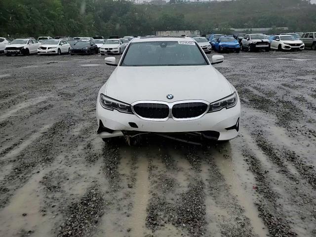 2019 BMW 330I - zdjęcie 14