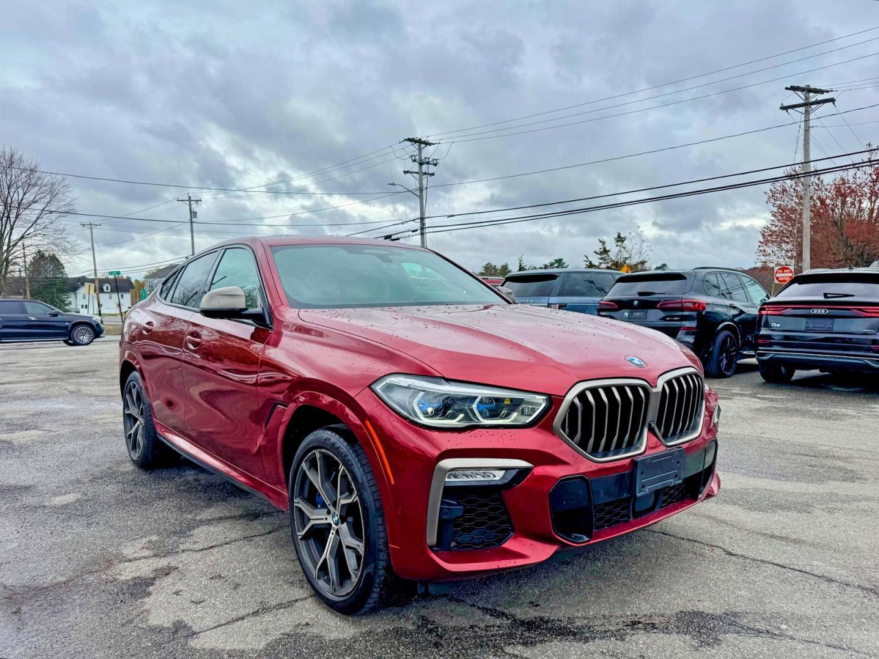 2021 BMW X6 M50I - zdjęcie główne