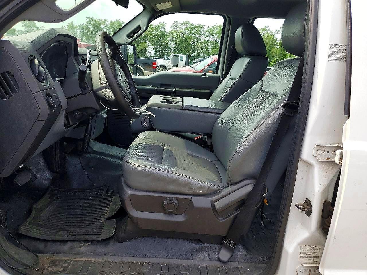 2016 Ford F350 Super Duty - zdjęcie 7