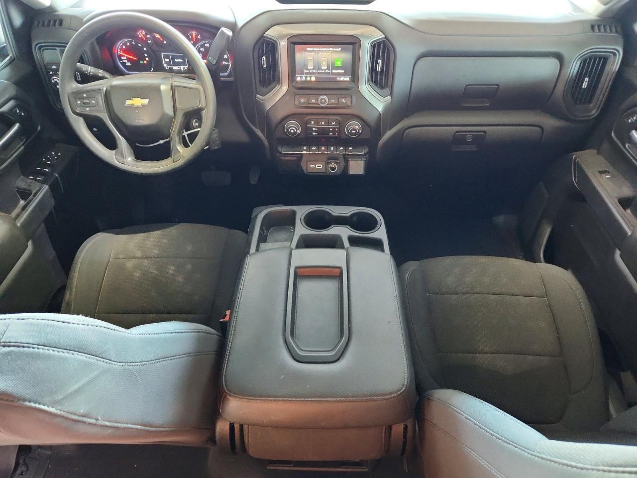 2021 Chevrolet Silv1500 4Wd - zdjęcie 8