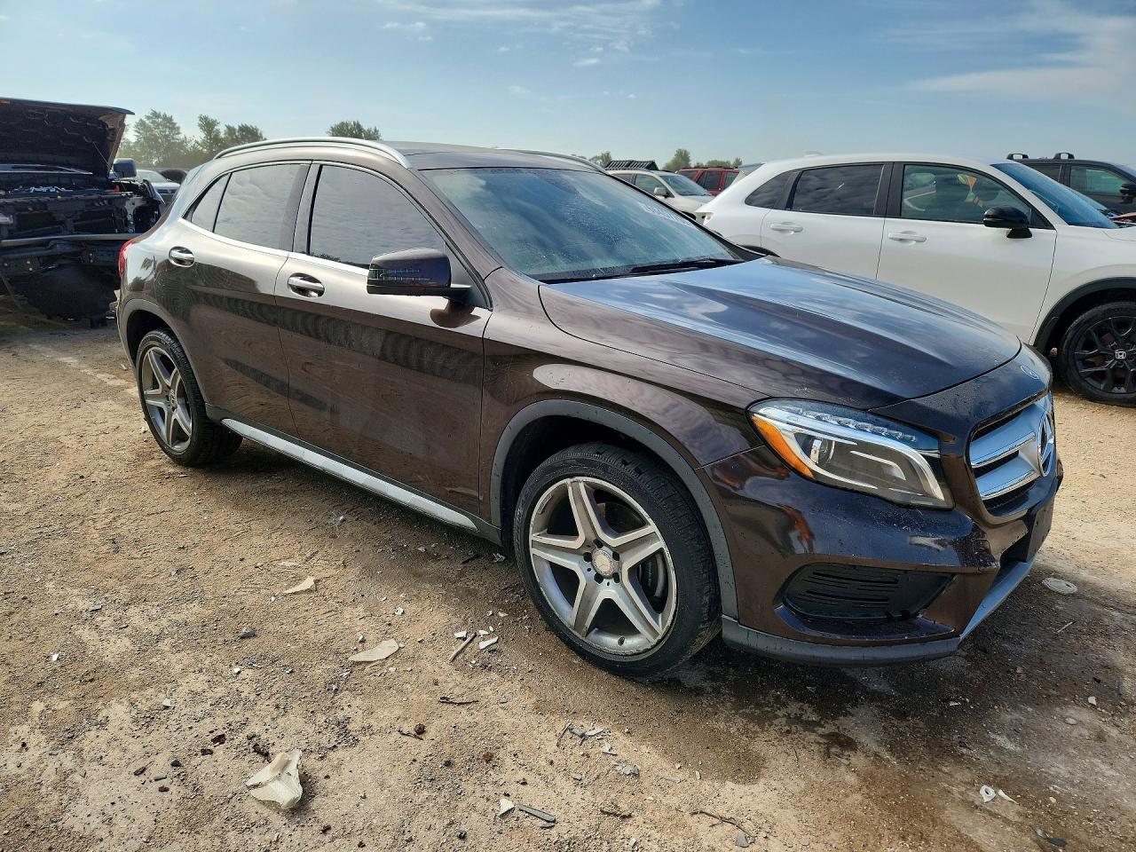 2017 Mercedes-Benz Gla 250 4Matic - zdjęcie 4