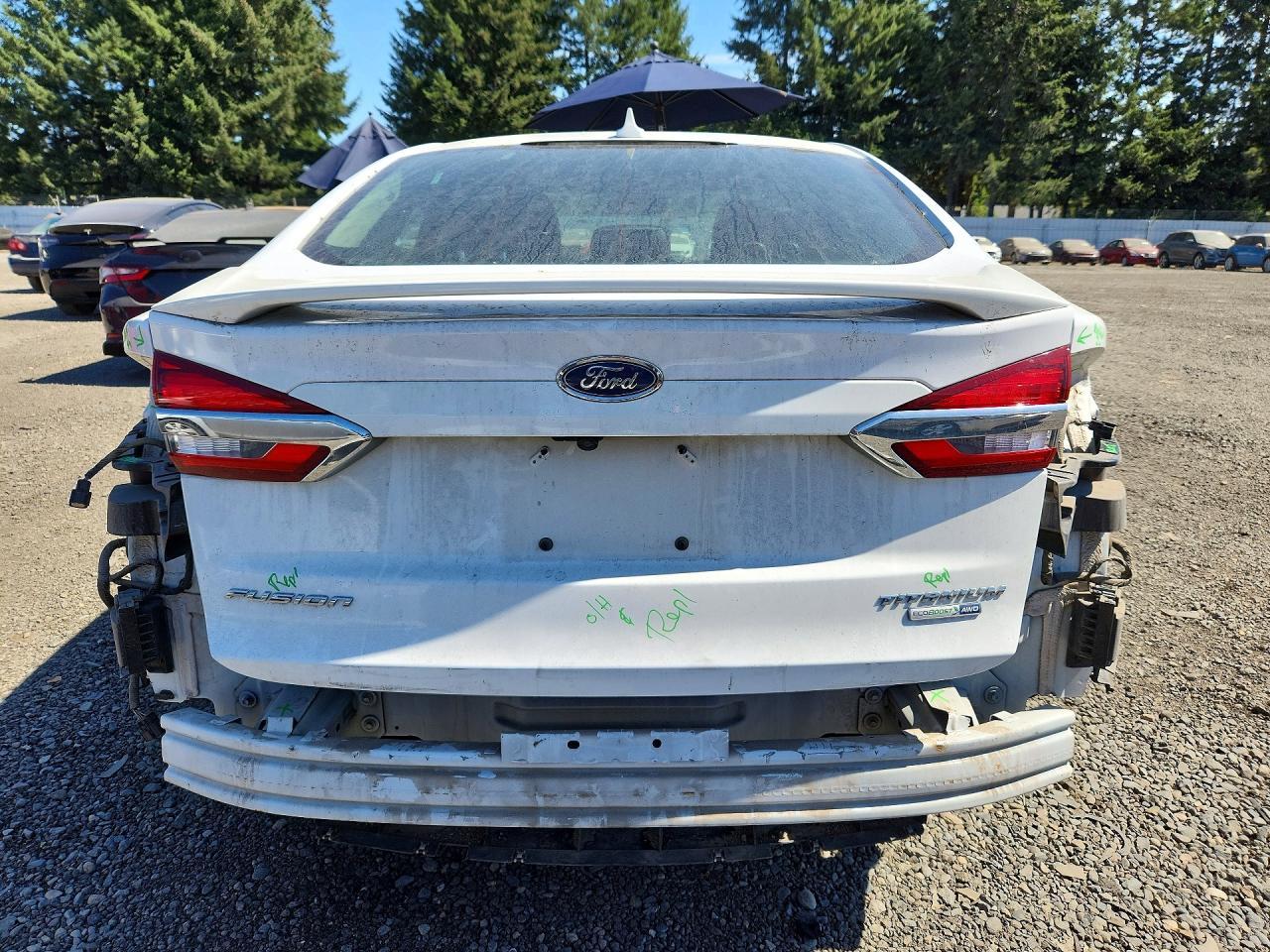 2020 Ford Fusion Titanium - zdjęcie 6