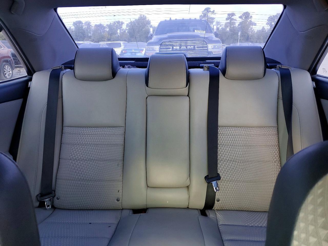 2015 Toyota Camry Se - zdjęcie 10