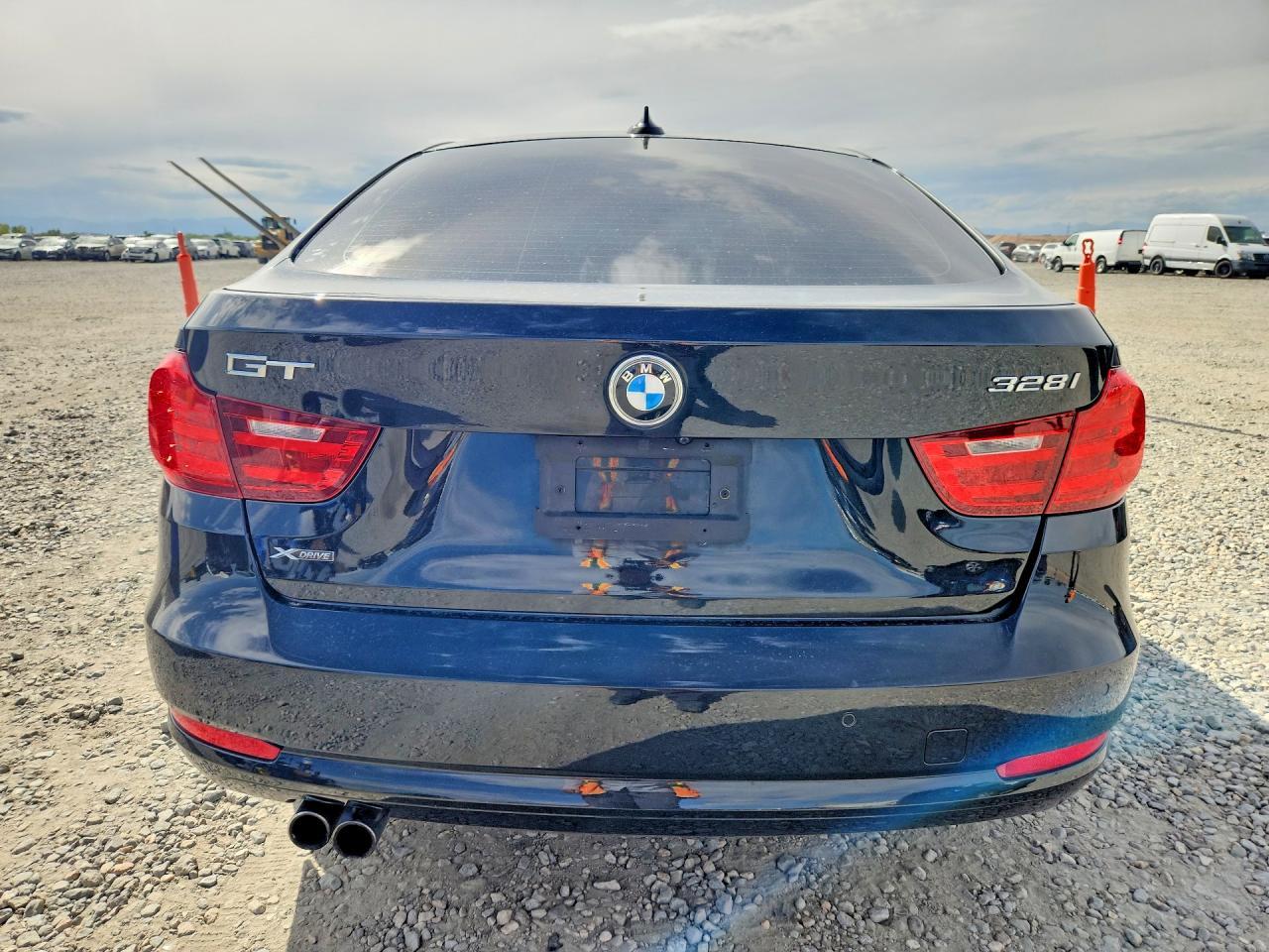 2015 BMW Seria 3 328i - zdjęcie 6
