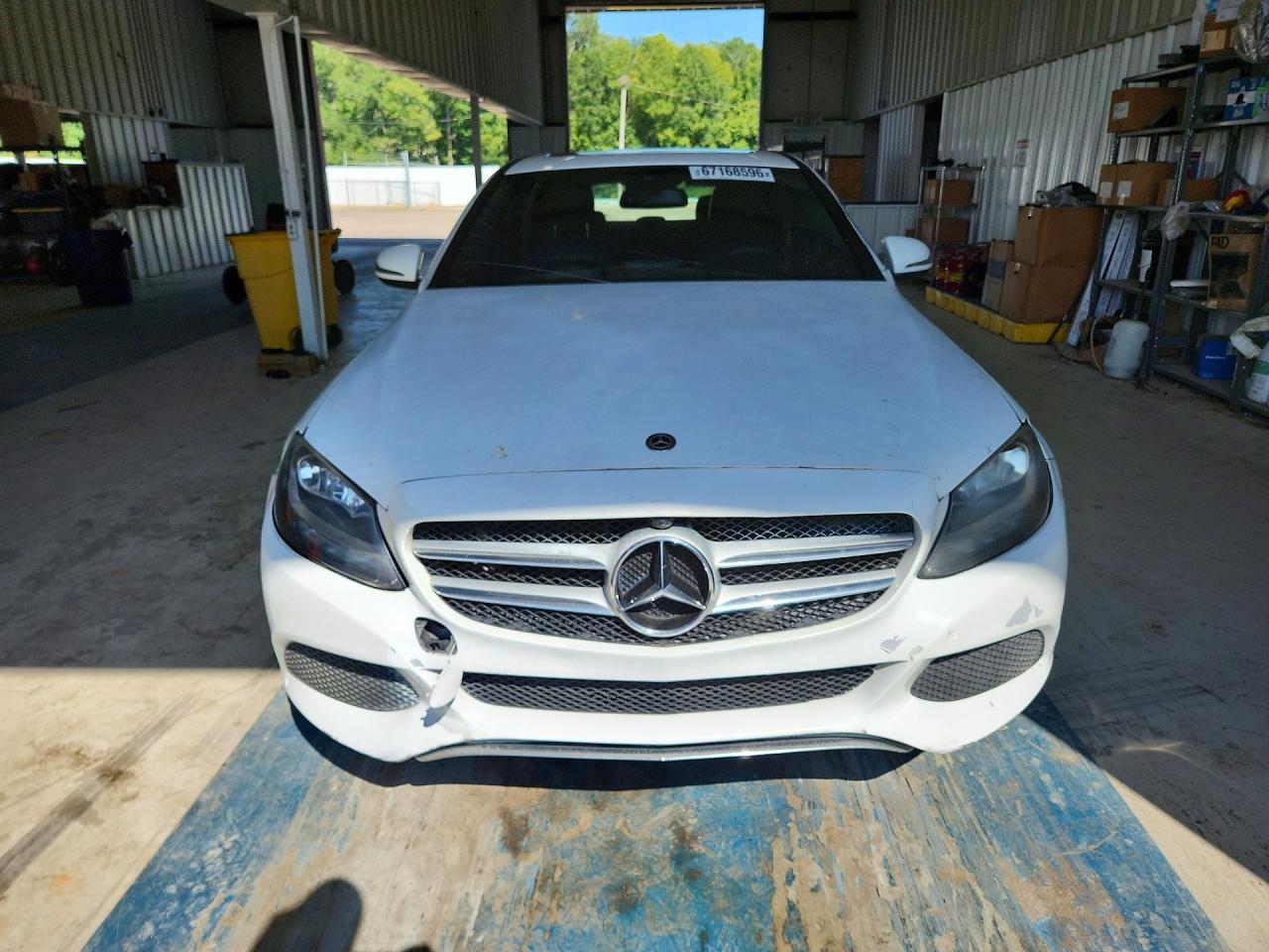 2018 Mercedes-Benz C 300 - zdjęcie 5