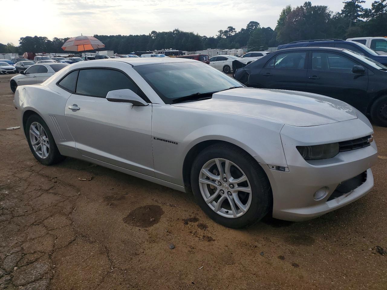 2015 Chevrolet Camaro - zdjęcie 4