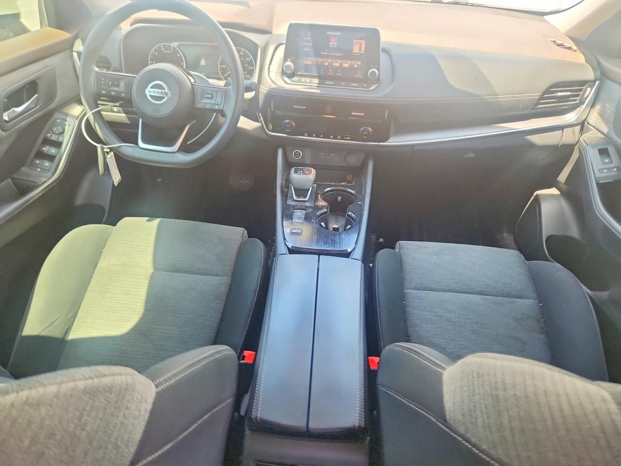 2021 Nissan Rogue Sv - zdjęcie 8