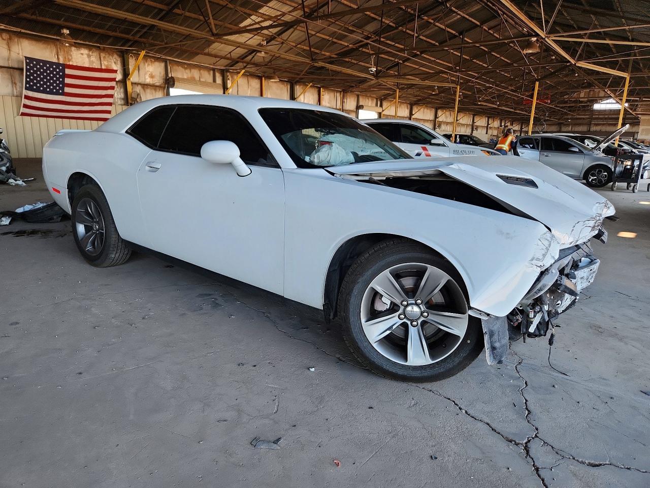 2019 Dodge Challenger Sxt - zdjęcie 4