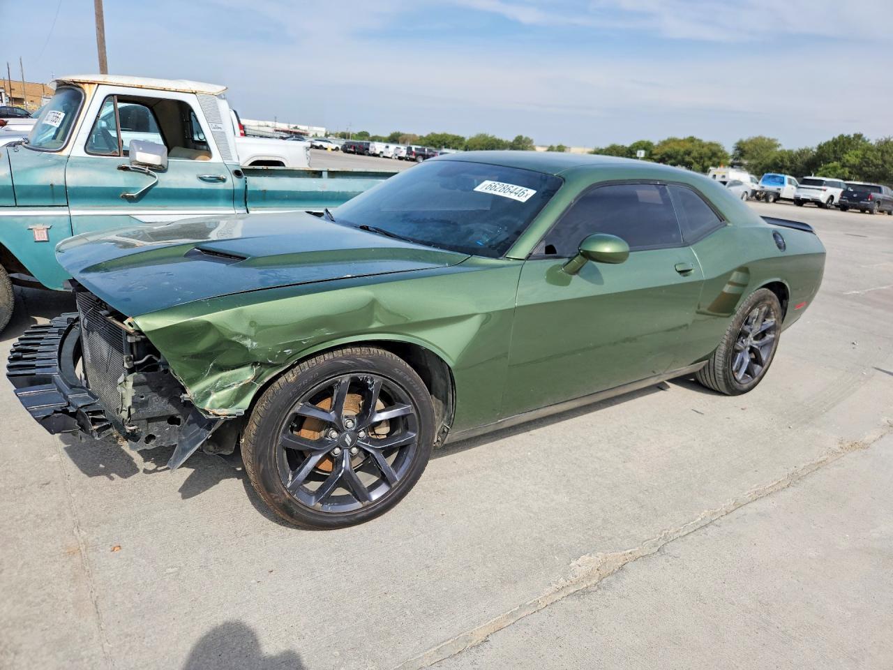 2021 Dodge Challenger Sxt - zdjęcie główne