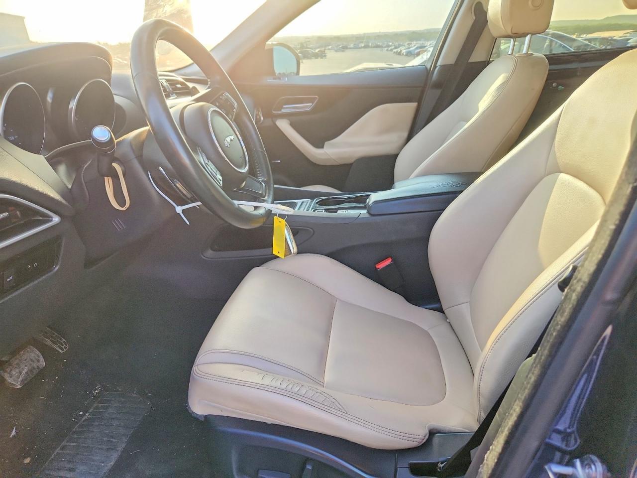 2017 Jaguar F-Pace Premium - zdjęcie 7