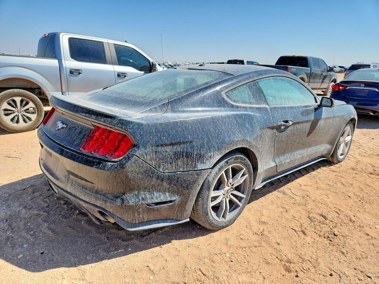 2016 Ford Mustang - zdjęcie 3