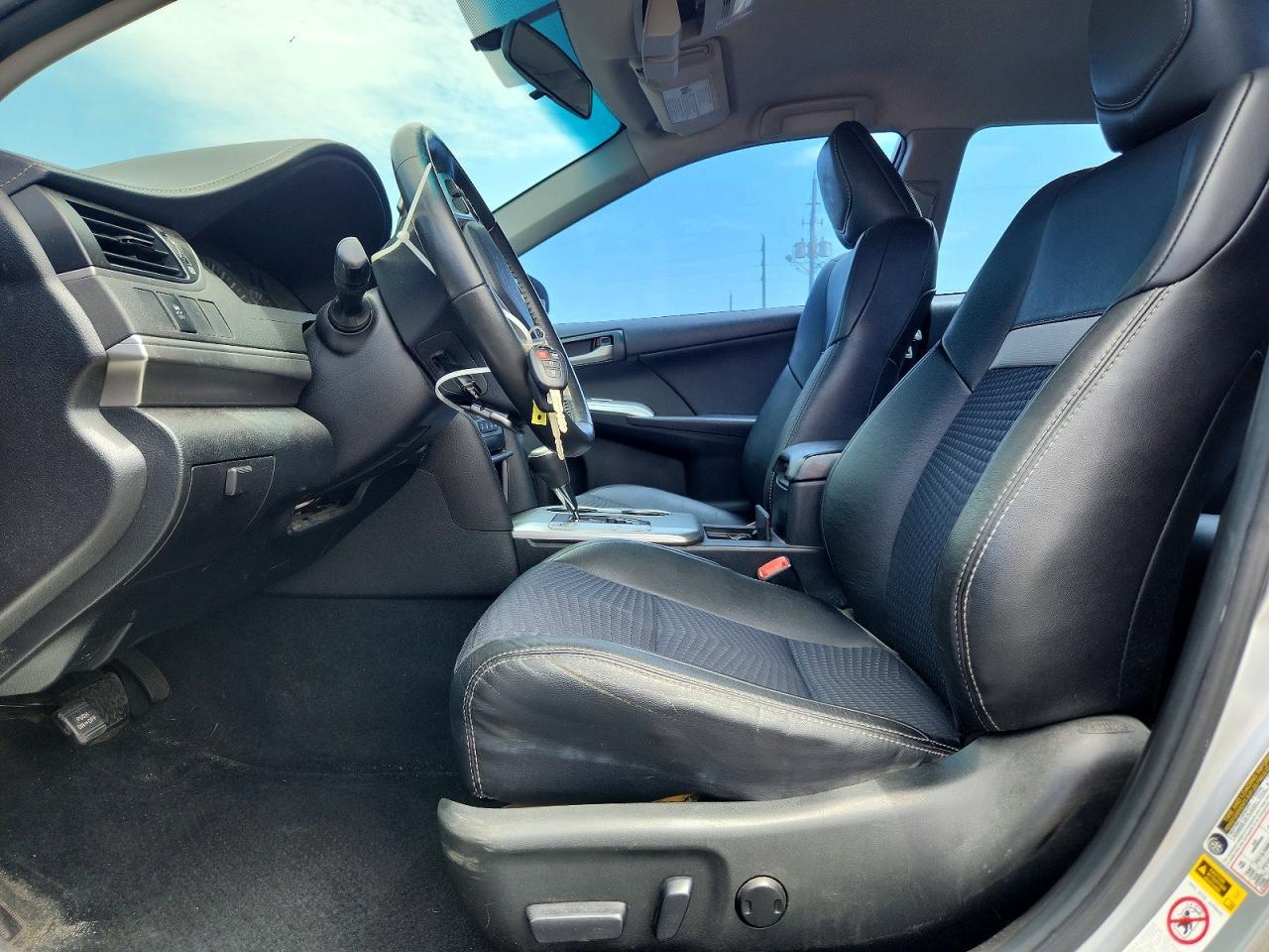 2014 Toyota Camry Se - zdjęcie 7
