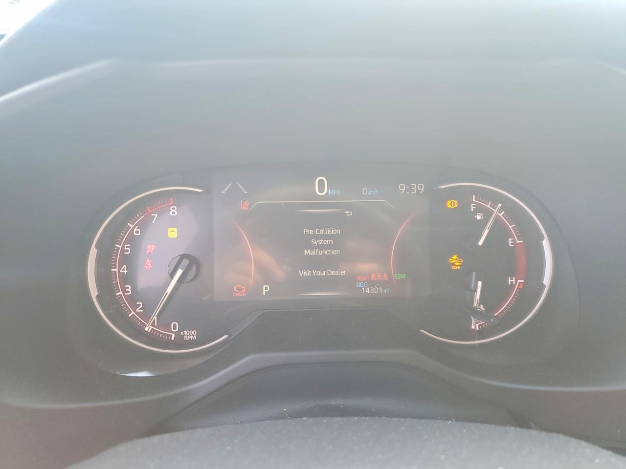 2025 Toyota Rav4 Xle Premium - zdjęcie 9