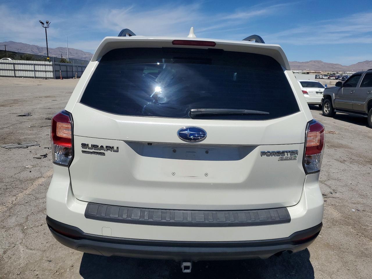 2017 Subaru Forester 2.5I Premium - zdjęcie 6