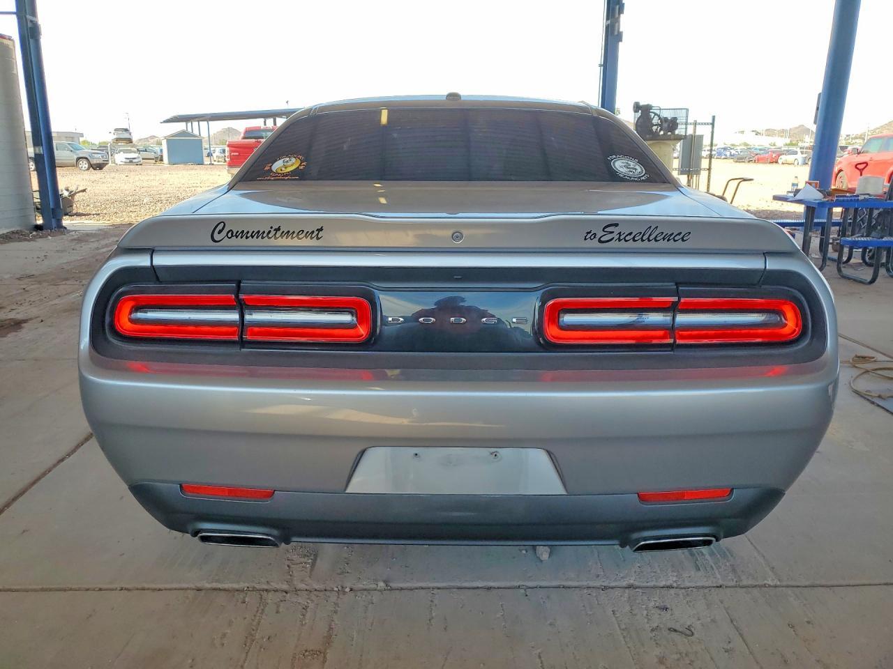 2018 Dodge Challenger Sxt - zdjęcie 6