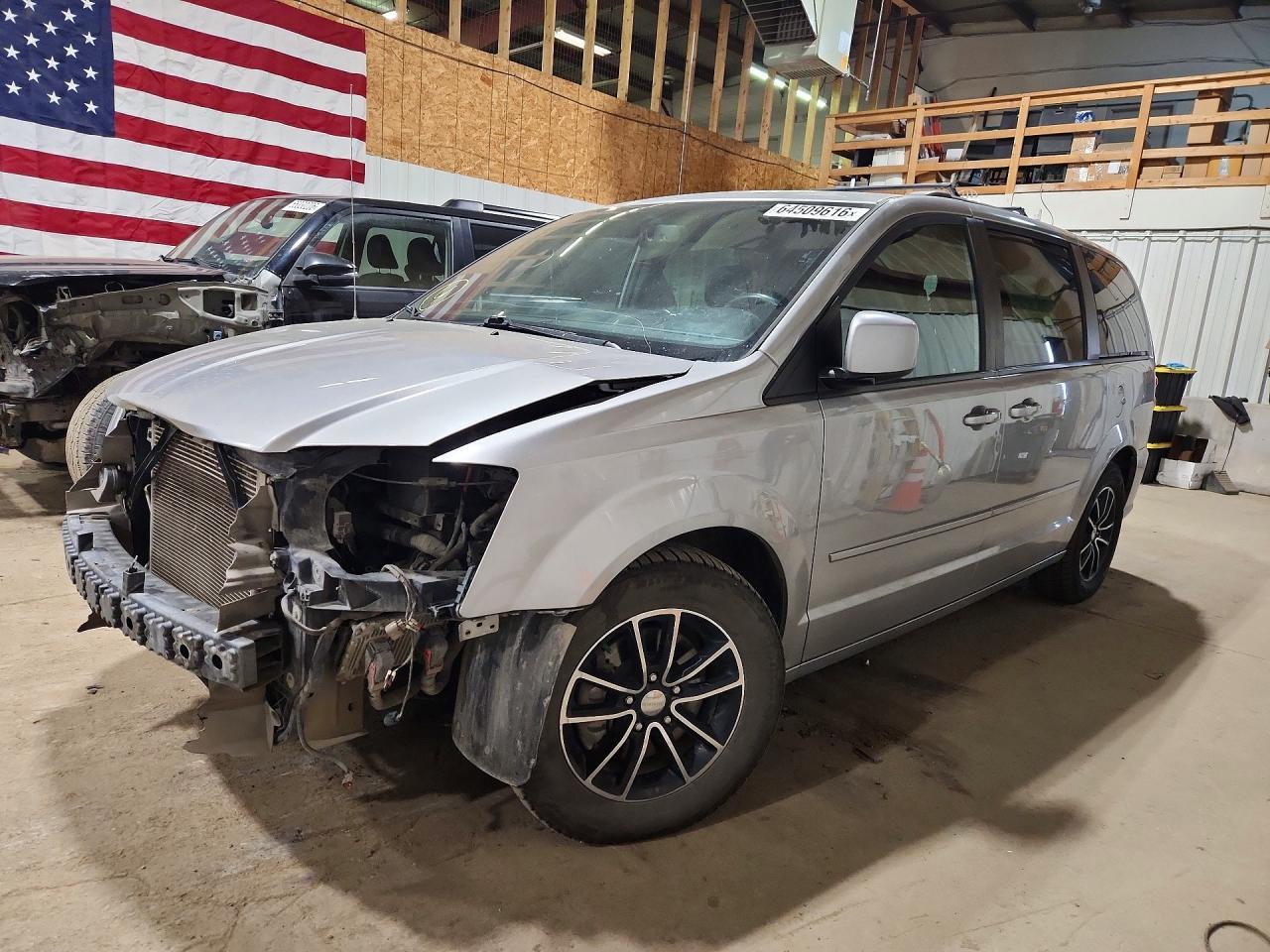 2017 Dodge Grand Caravan Gt - zdjęcie główne