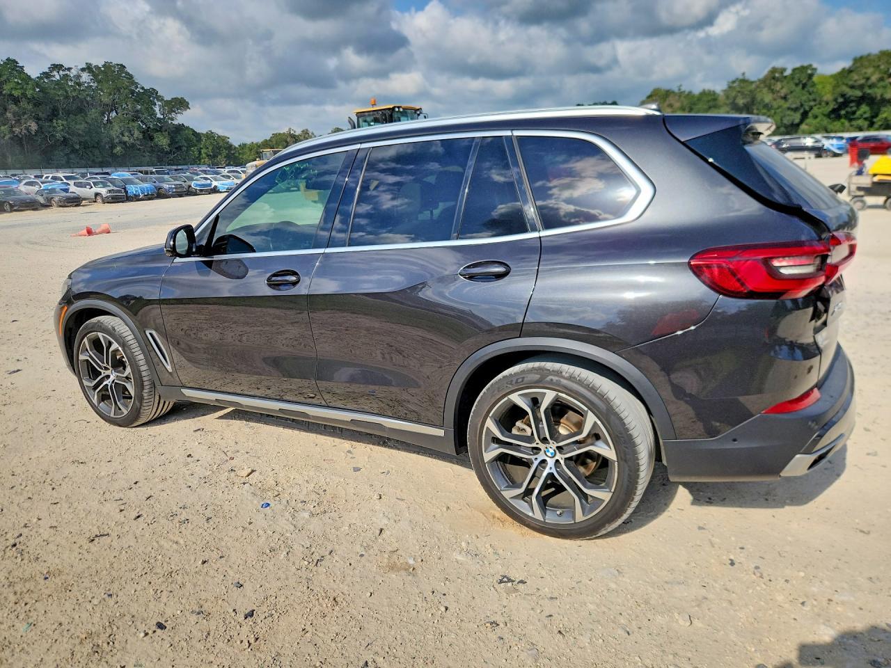2020 BMW X5 Sdrive 40I - zdjęcie 2