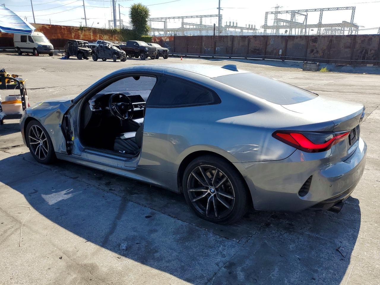 2022 BMW 430I - zdjęcie 2