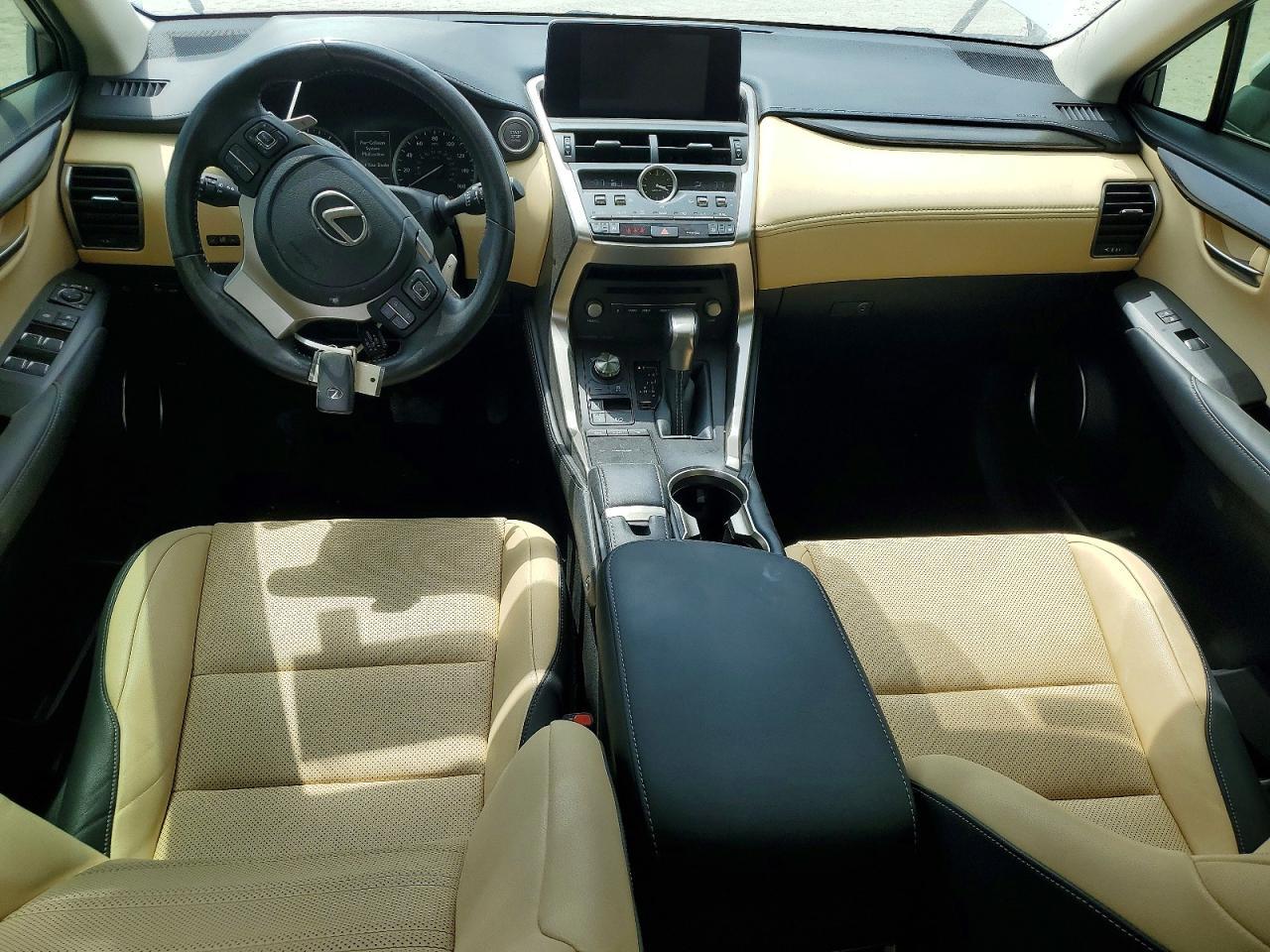 2021 Lexus Nx 300 Base - zdjęcie 8