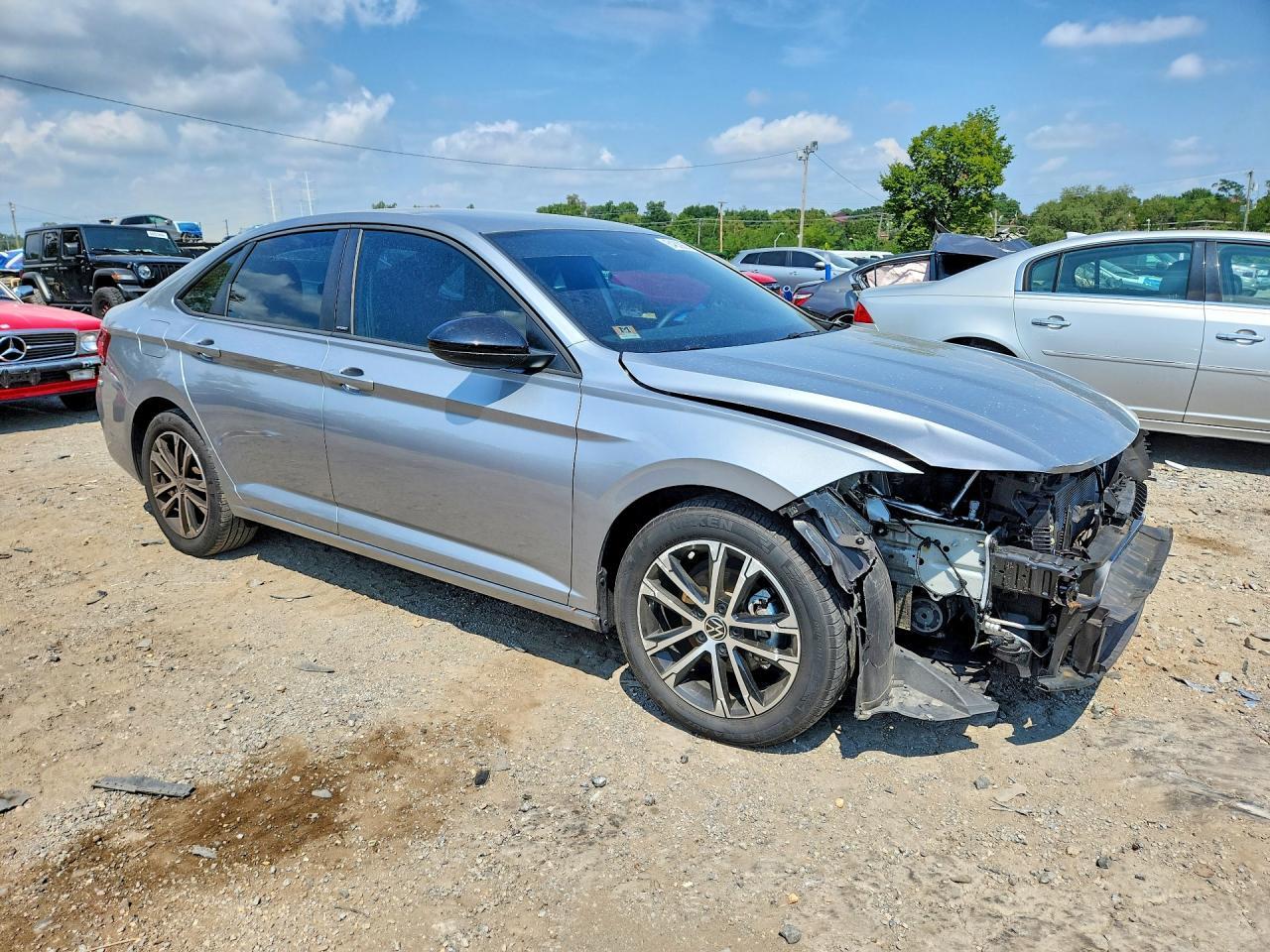 2024 Volkswagen Jetta Sport - zdjęcie 4