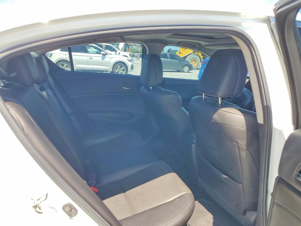 2015 Acura Ilx 20 - zdjęcie 10