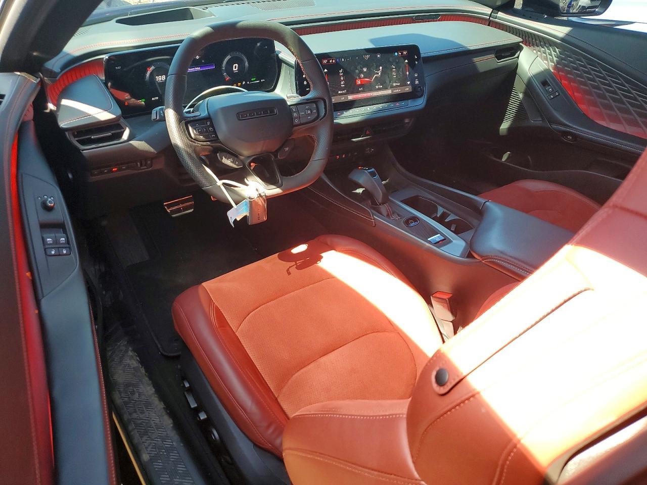 2024 Dodge Charger Daytona Scat Pack - zdjęcie 8