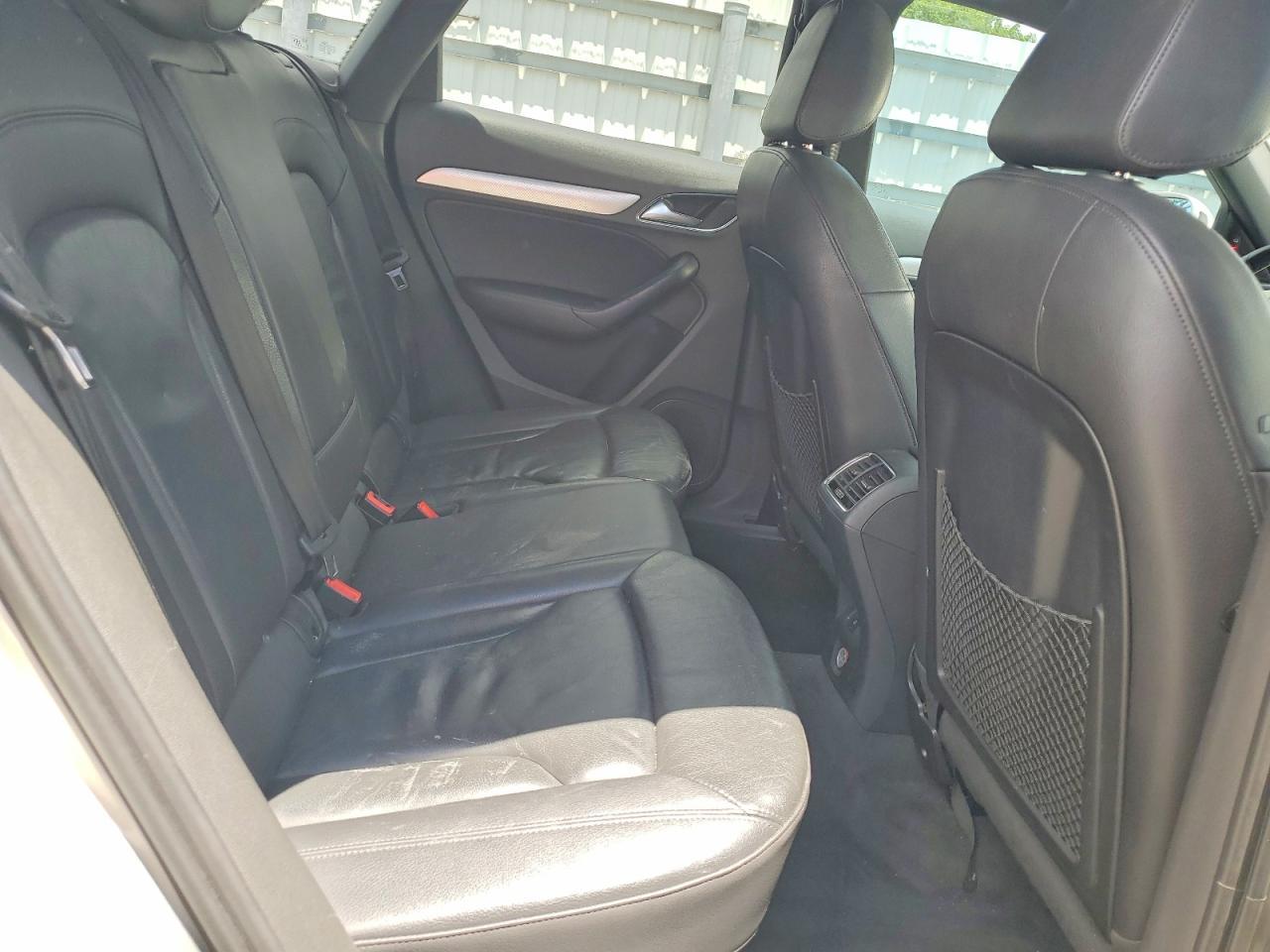 2016 Audi Q3 Premium Plus - zdjęcie 11