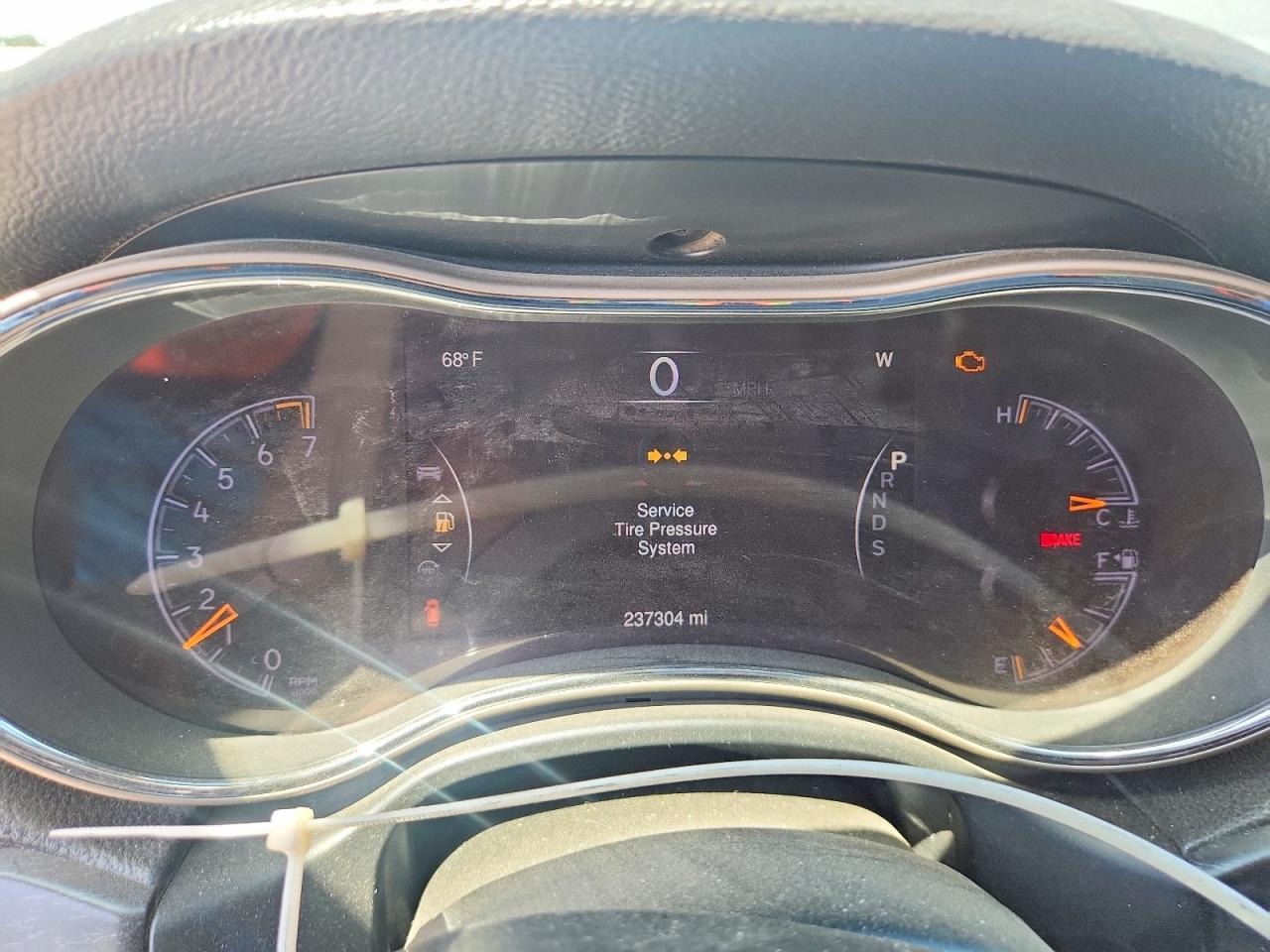 2014 Jeep Grand Cherokee Laredo - zdjęcie 9