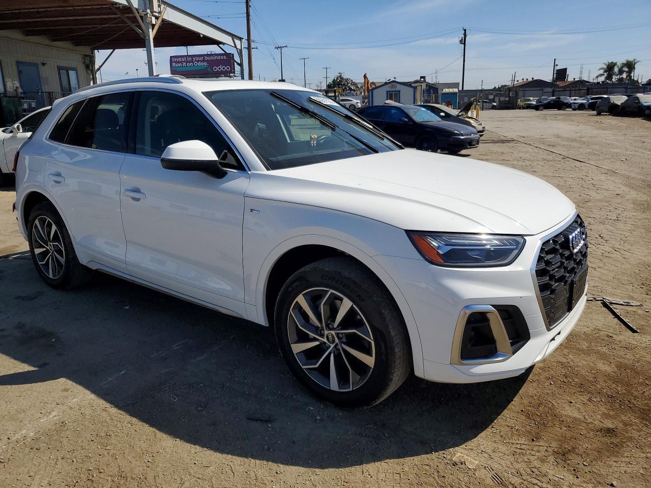 2024 Audi Q5 Premium - zdjęcie 4