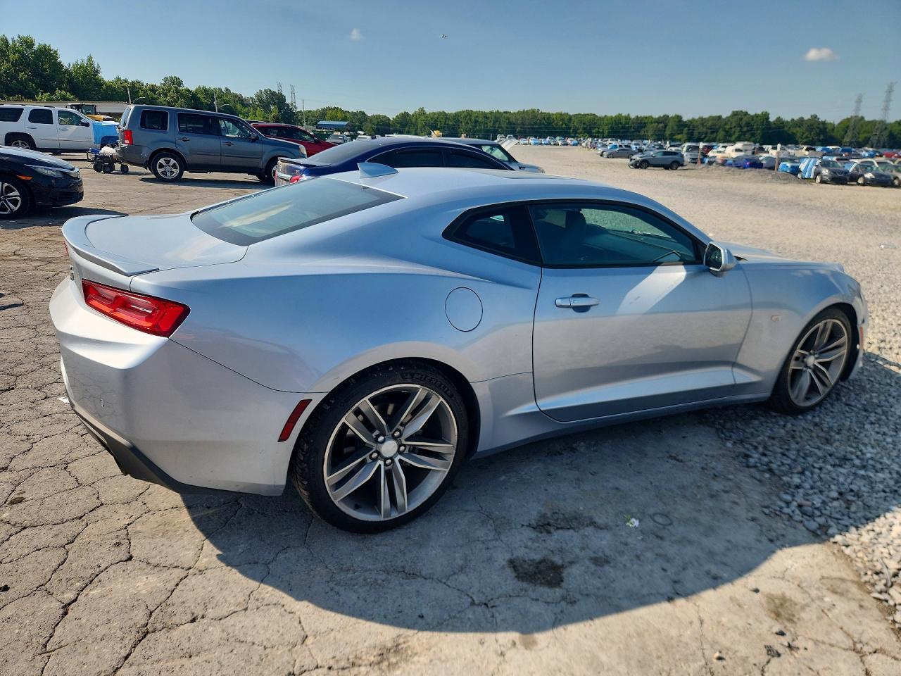 2017 Chevrolet Camaro Lt - zdjęcie 3